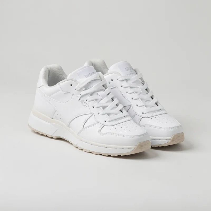 Enlever les mauvaises odeurs des baskets